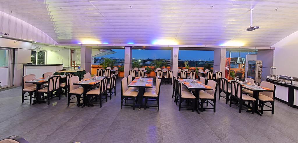 Hotel Gokulam Park Chennai Esterno foto