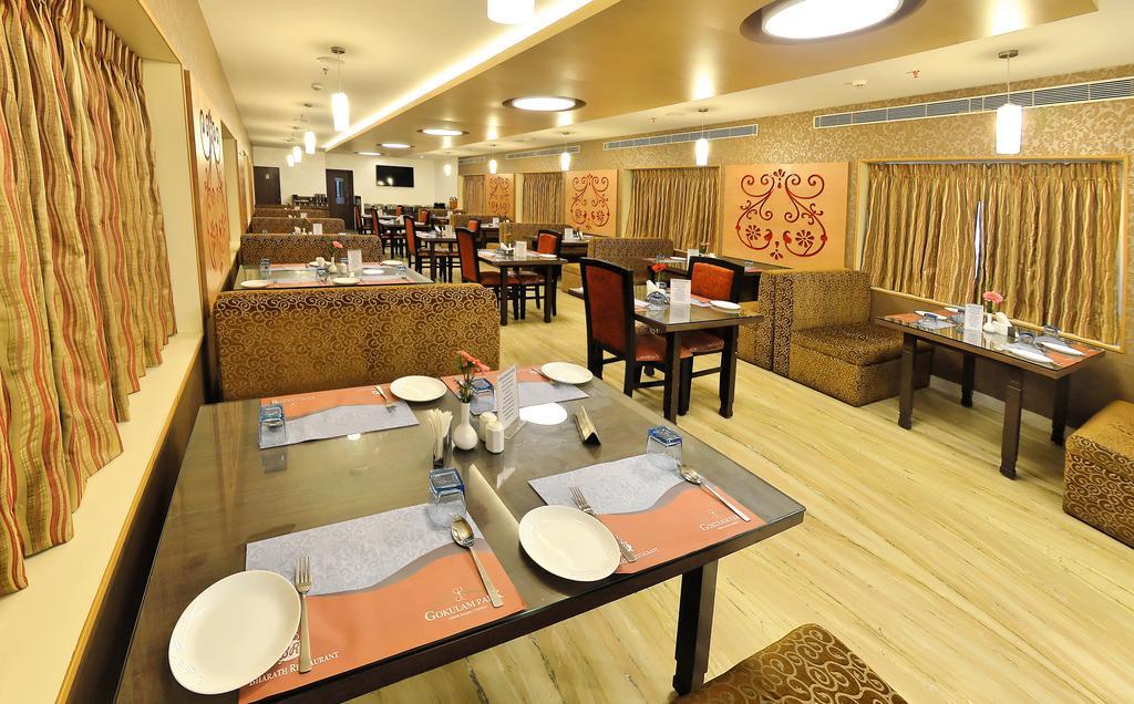 Hotel Gokulam Park Chennai Esterno foto