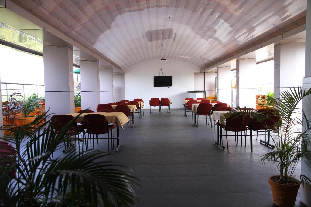 Hotel Gokulam Park Chennai Esterno foto