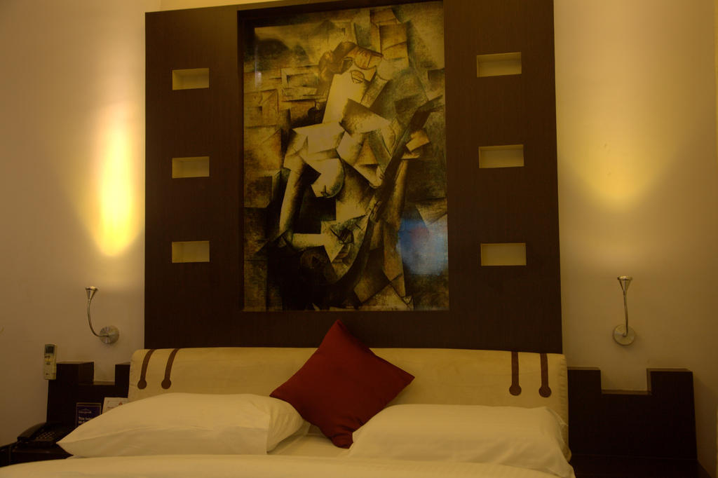 Hotel Gokulam Park Chennai Esterno foto