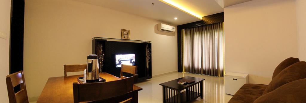 Hotel Gokulam Park Chennai Esterno foto