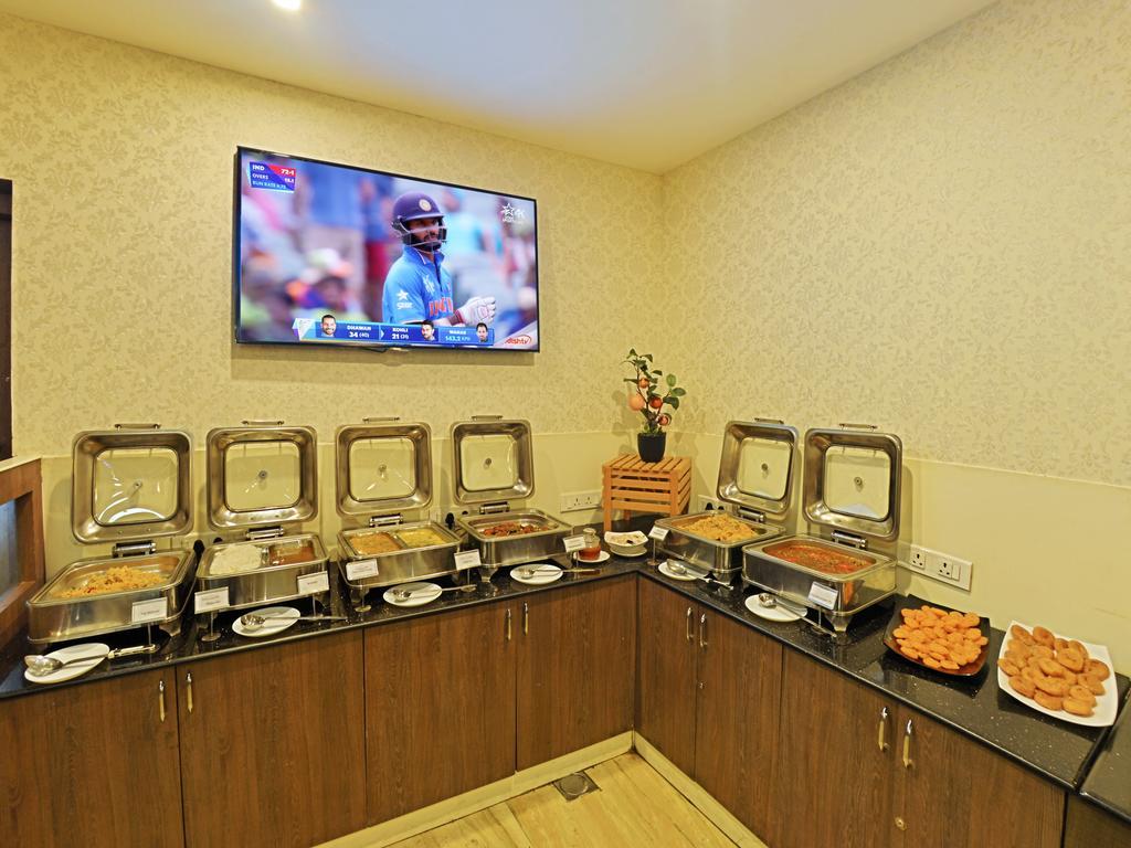 Hotel Gokulam Park Chennai Esterno foto