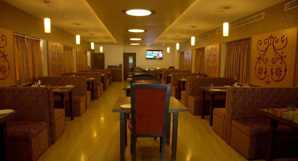 Hotel Gokulam Park Chennai Esterno foto