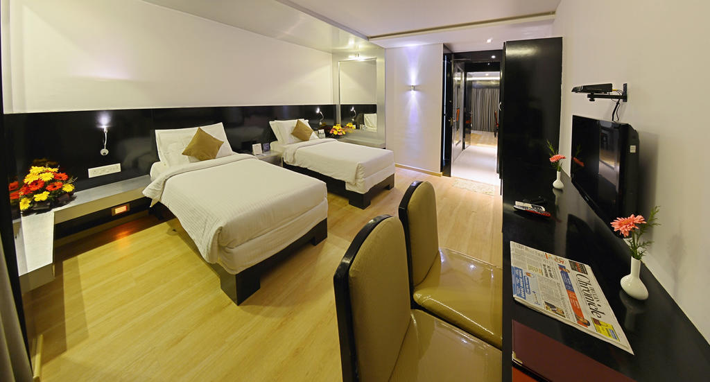 Hotel Gokulam Park Chennai Esterno foto