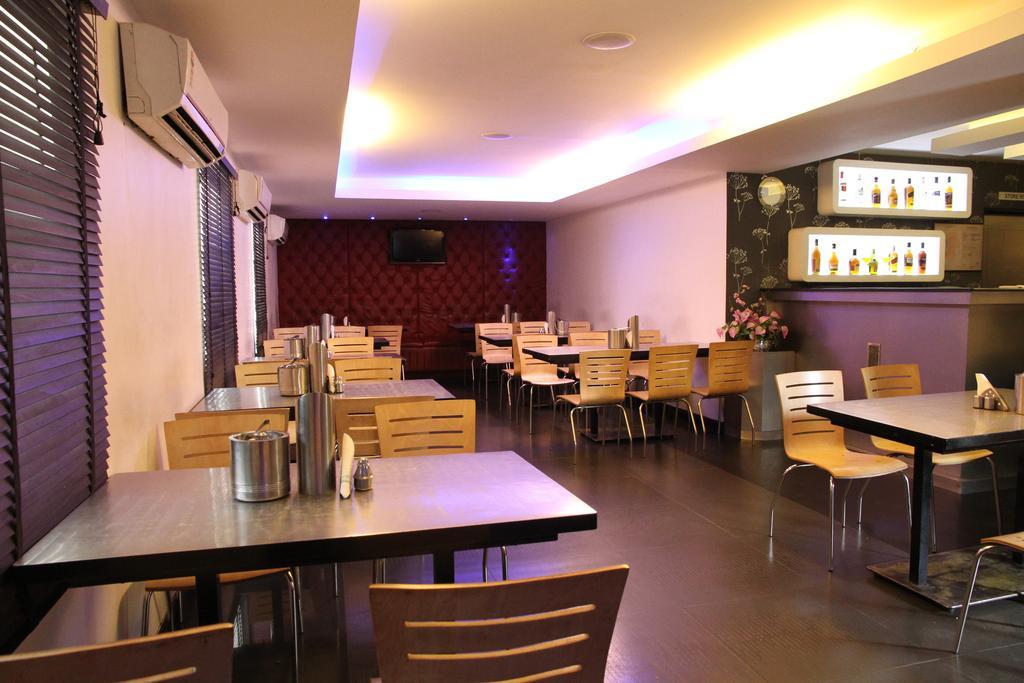Hotel Gokulam Park Chennai Esterno foto